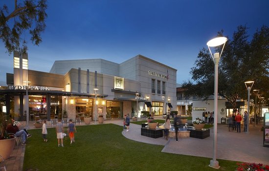 Biltmore shopping center at dusk.