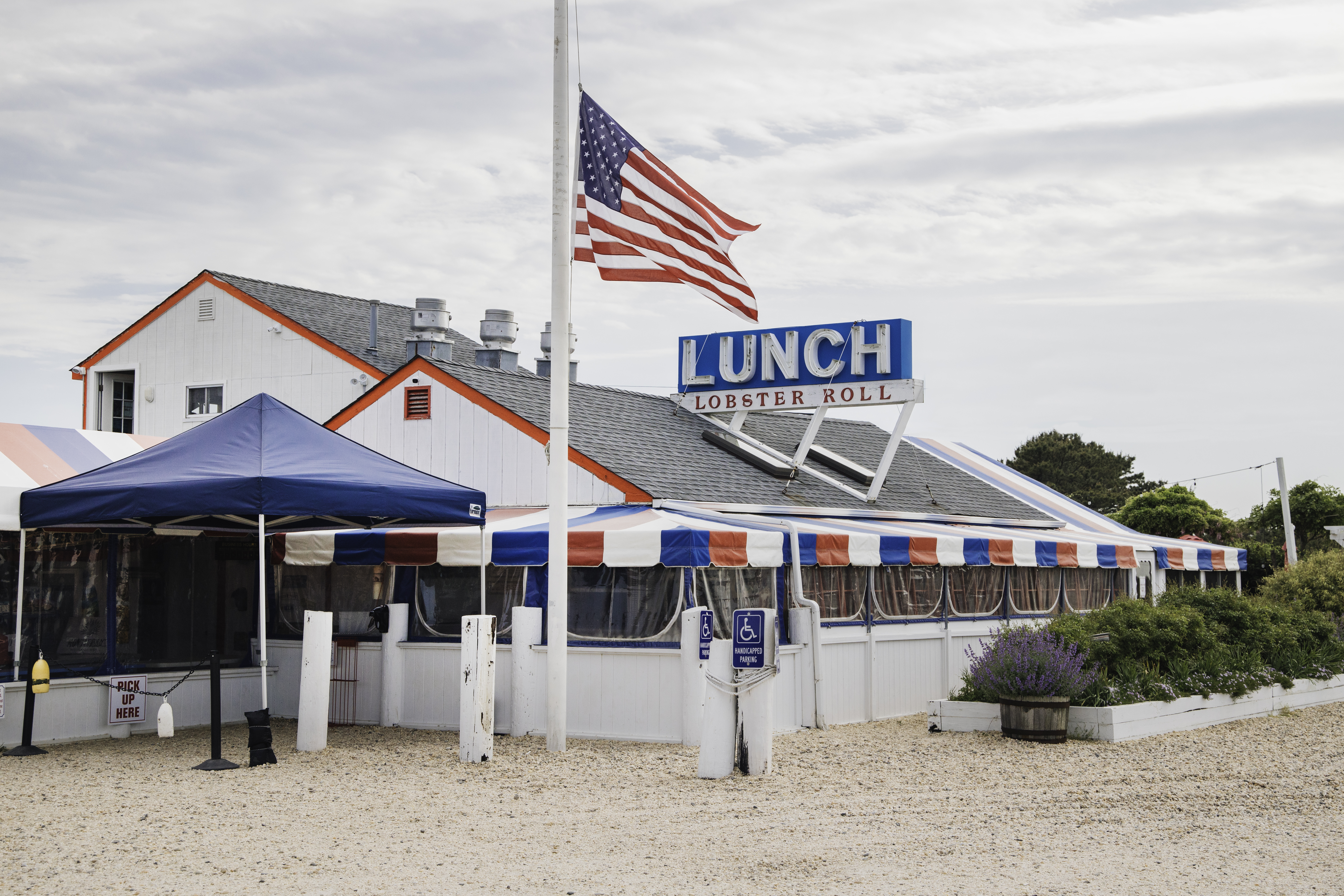 Exterior of the famous Lobster Roll.